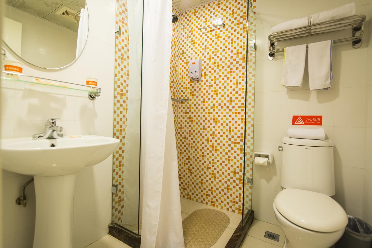 Home Inn Shanghai Lujiabang Road Metro Station المظهر الخارجي الصورة